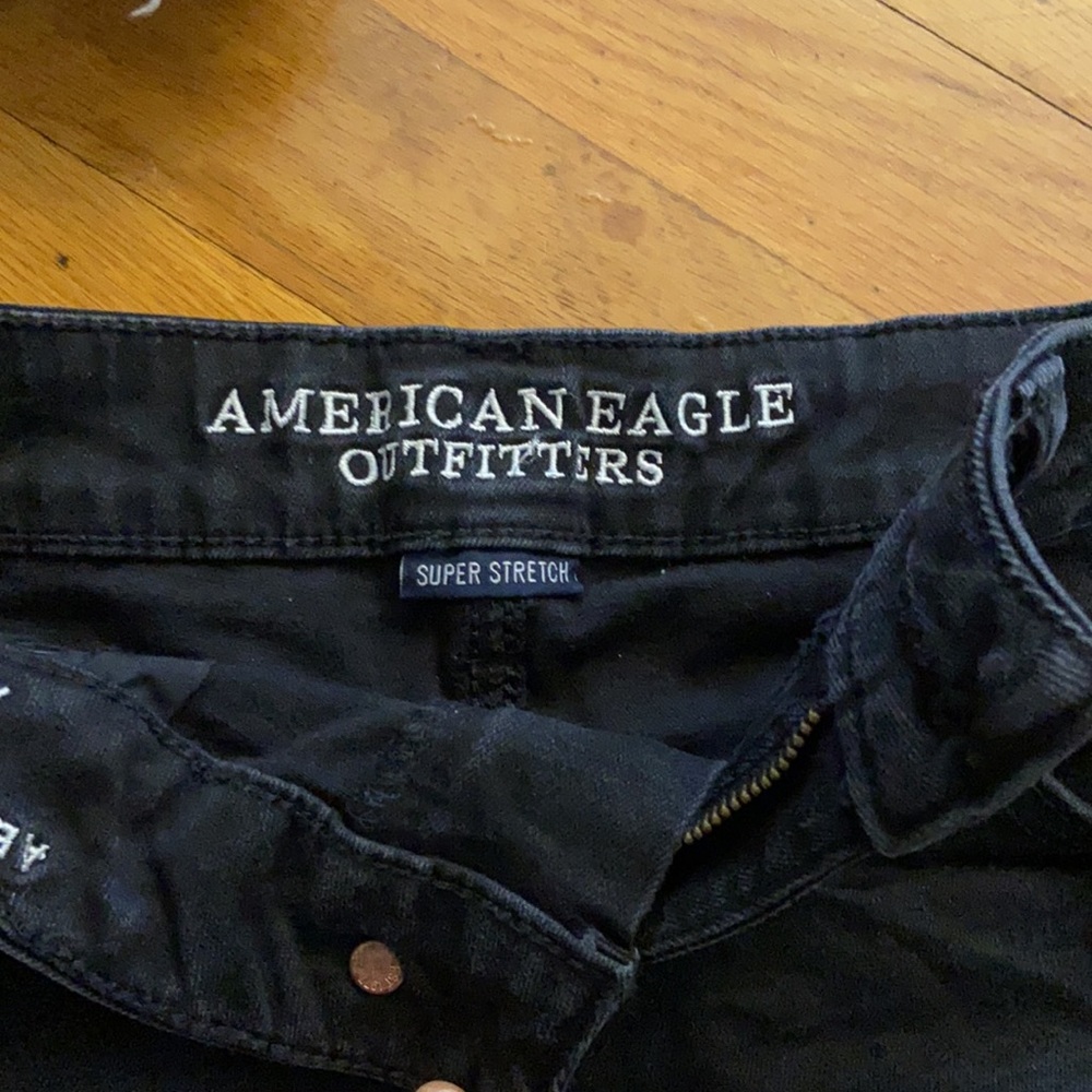 Shorts - Picture 4 of 5